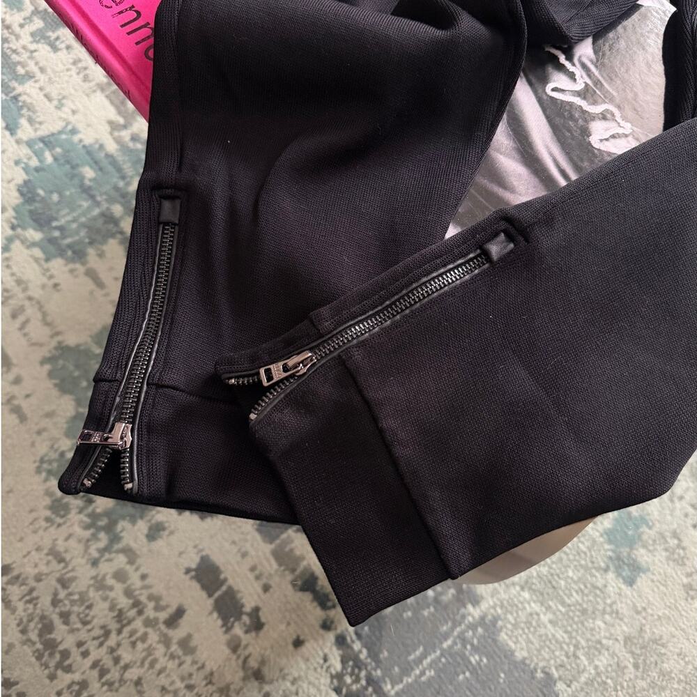 Hugo Boss Men's Black Track Pants - Picture 5 of 6